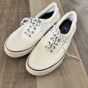 Sperry & Vineyard Vine Collab Boat Shoes